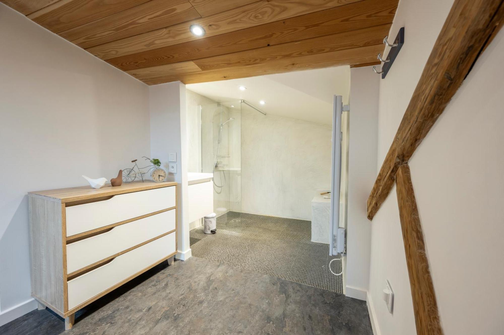 Superbe Loft - Situ Sur La Place Centrale Barcelonnette Exterior photo